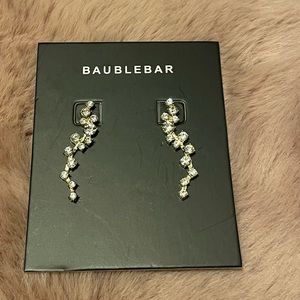 Bauble bar earring never worn